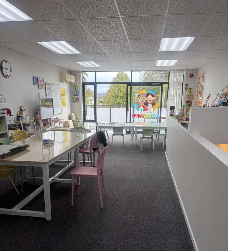 7, 51 William Pickering Drive Albany_8