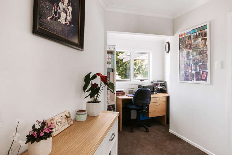 63 Kingswood Road Brookfield_16