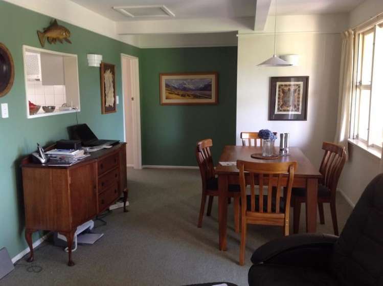 28 Lagoon Avenue Albert Town_3