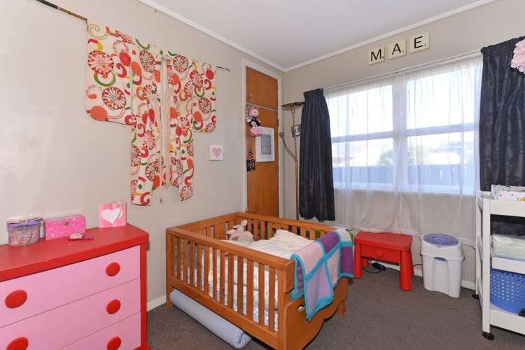 1/6 Devon Street Stoke_14