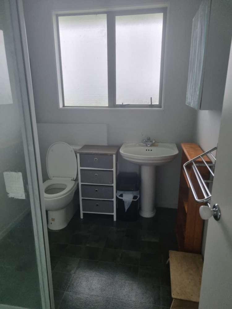 81 Longs Road Hikurangi_10