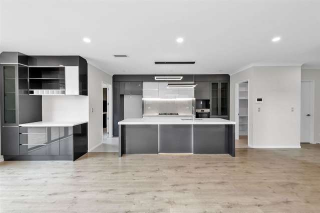 16 Koromeke Street Flat Bush_1