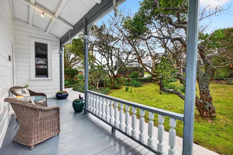 16 Jubilee Avenue Devonport_22
