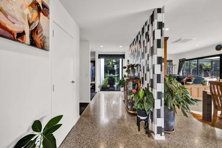 23 Links Drive Waiwhakaiho_16