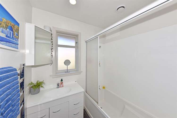 6 Gregan Crescent Burnside_11