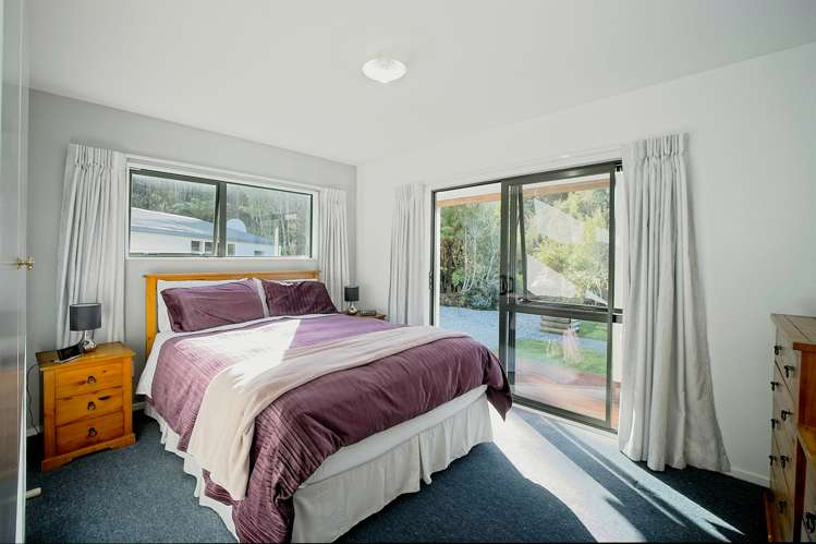 147 Havill Drive Hokitika_7