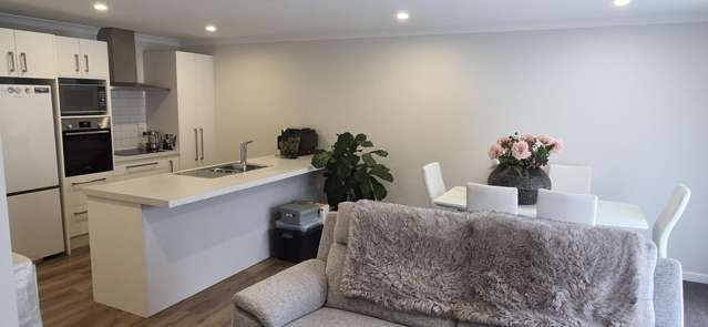 9 Pukatea Lane Kinloch_2