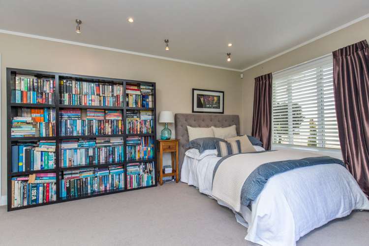 60 Marine Parade Mellons Bay_12