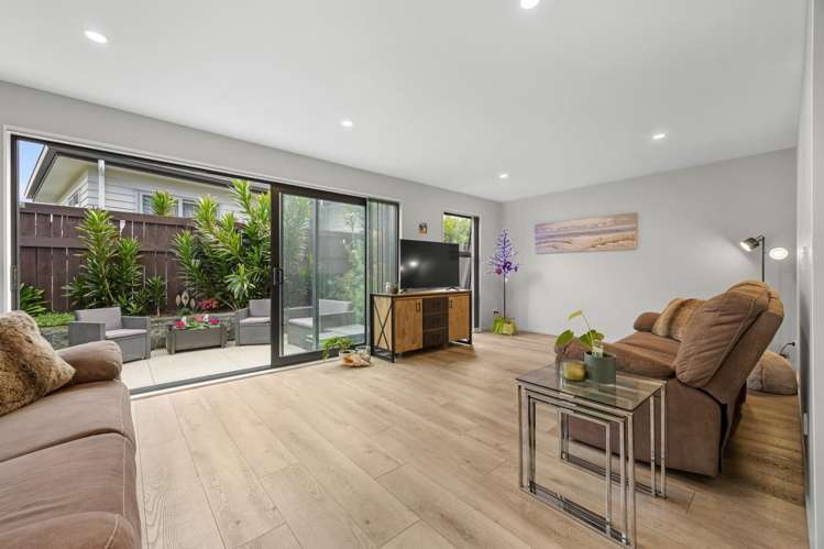 1/1 Tiaka Place Pakuranga_9