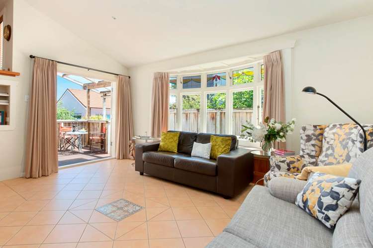 15 Peet Avenue Royal Oak_6