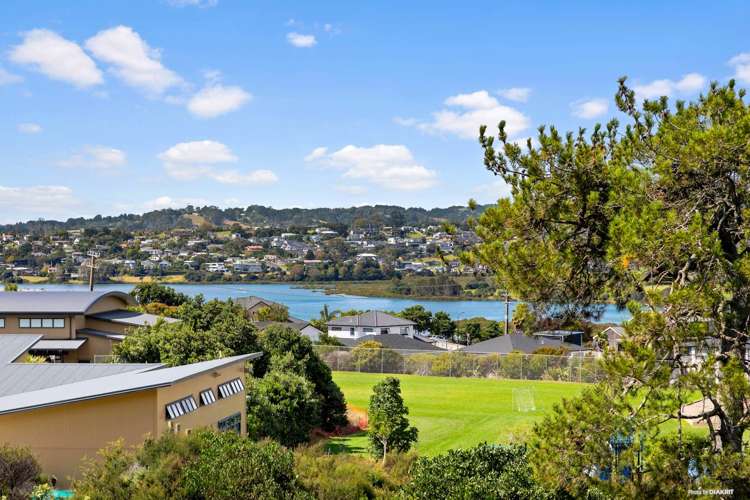 24 Ascension Crescent Orewa_3