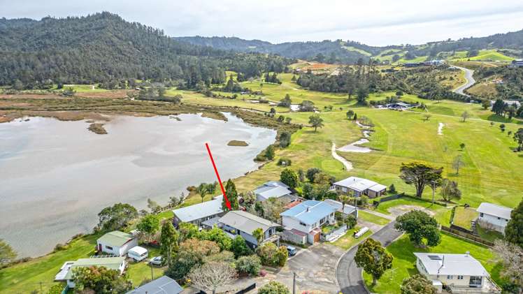 20 Daphne Road Tairua_2