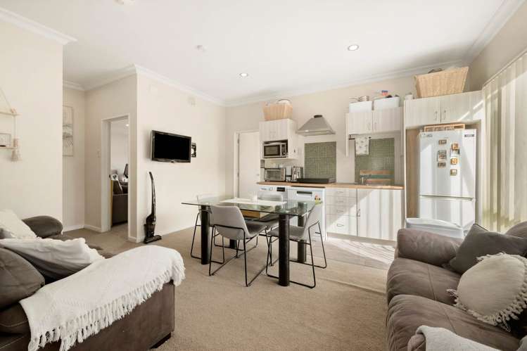 9 Keating Rise Albany_16
