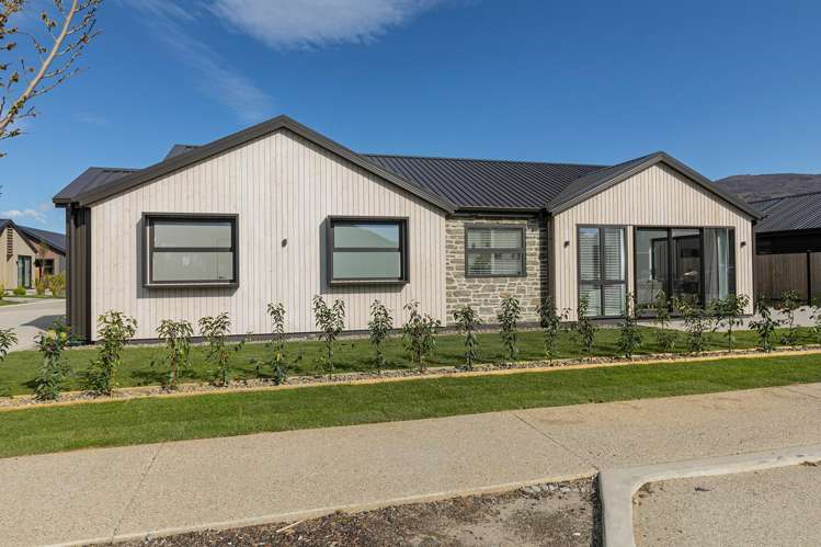 14 Booth Drive Cromwell_29