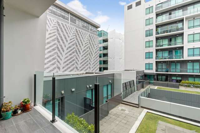 227/6 Dockside Lane Auckland Central_1