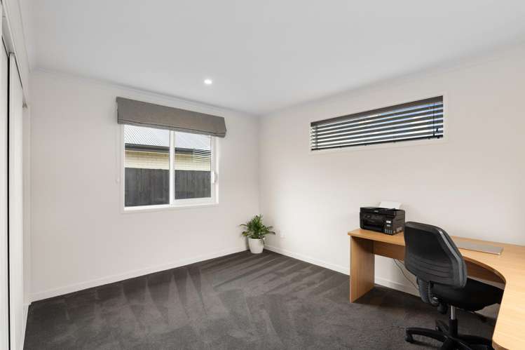 24 Cressy Place Darfield_16