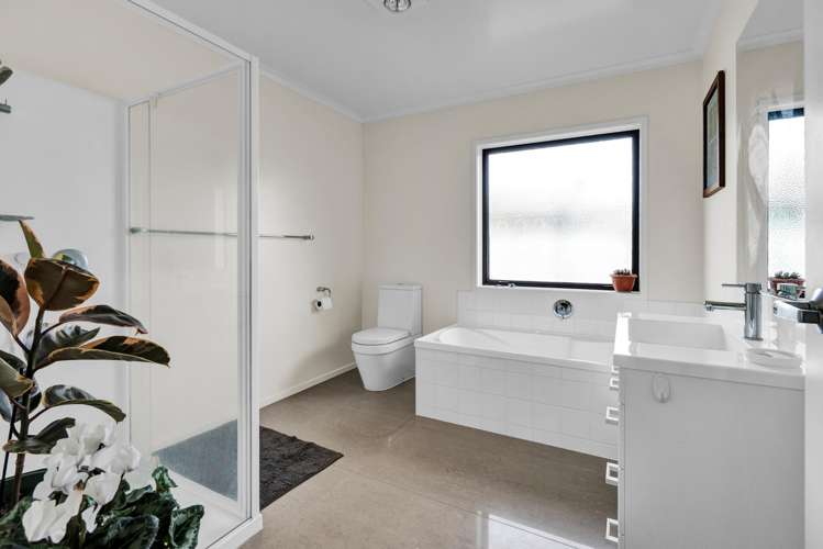 18b Estate Grove Inglewood_17