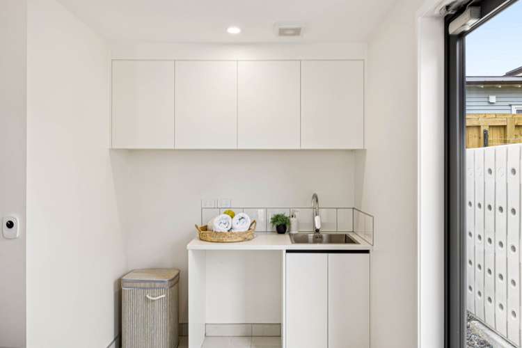 85C Taylors Road Mt Albert_17