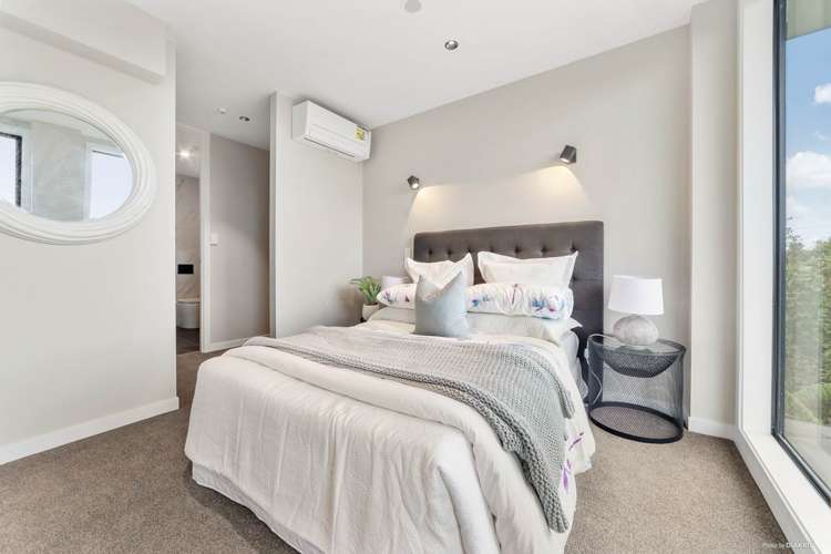 9/12 Burns Avenue Takapuna_6