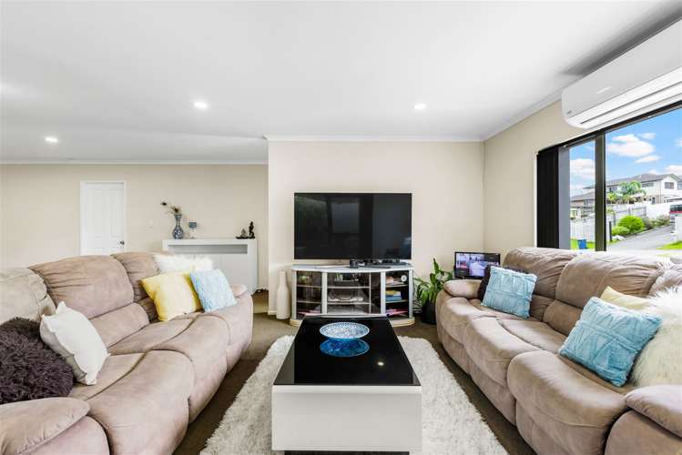 22 Gordon Stanley Drive Massey_24