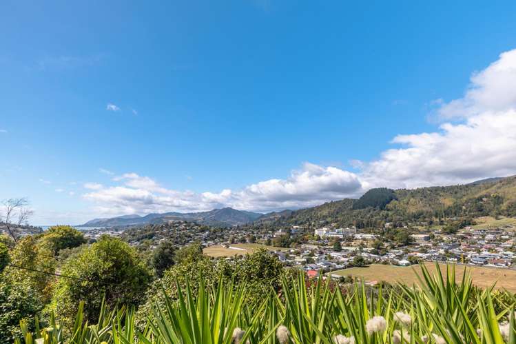 26 Jenner Road Toi Toi_23