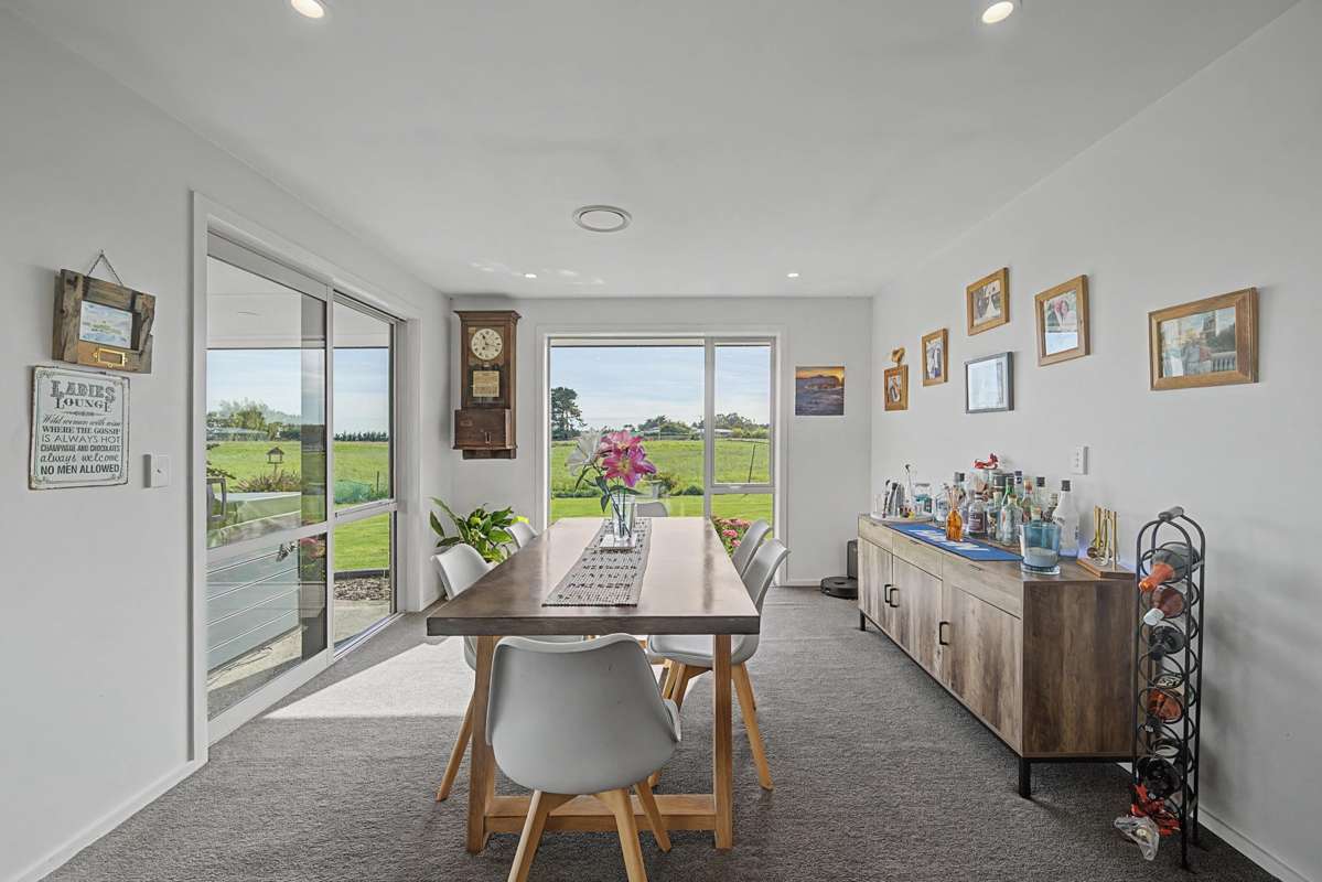 406 Flora Road East_5