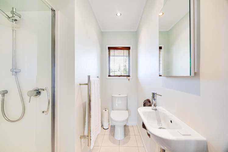 27 Redwing Street Browns Bay_12