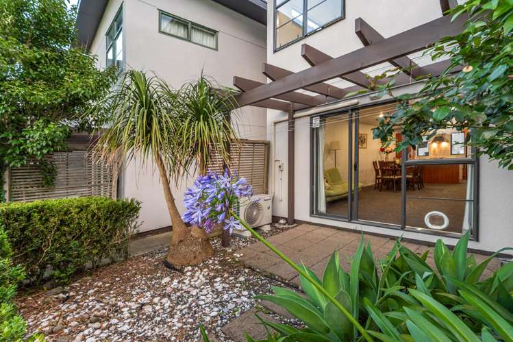 38/42 Holly Street Avondale_2