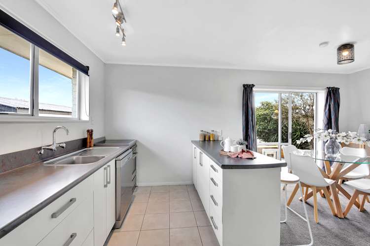 484 Mairehau Road Parklands_5