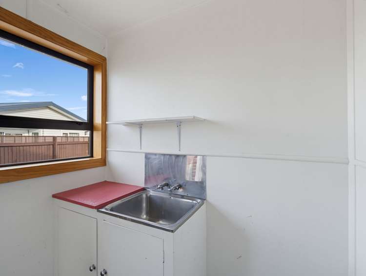 7 Camden Street Northcote_19