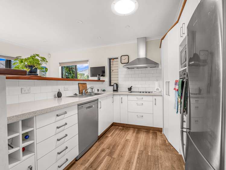 16 Saint Kilda Place Papamoa_4