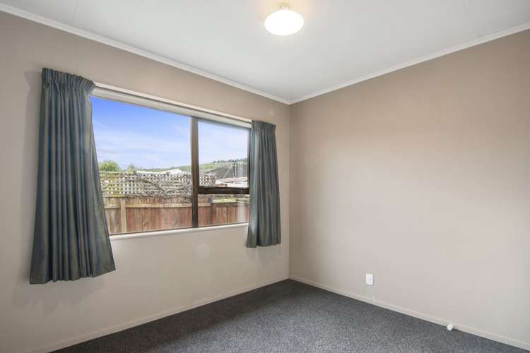 2/50 Polstead Road Stoke_7