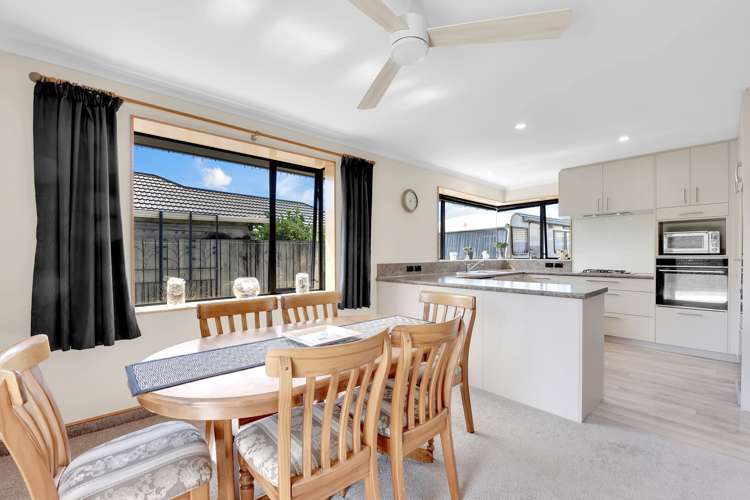 55 Aldinga Avenue Stoke_3