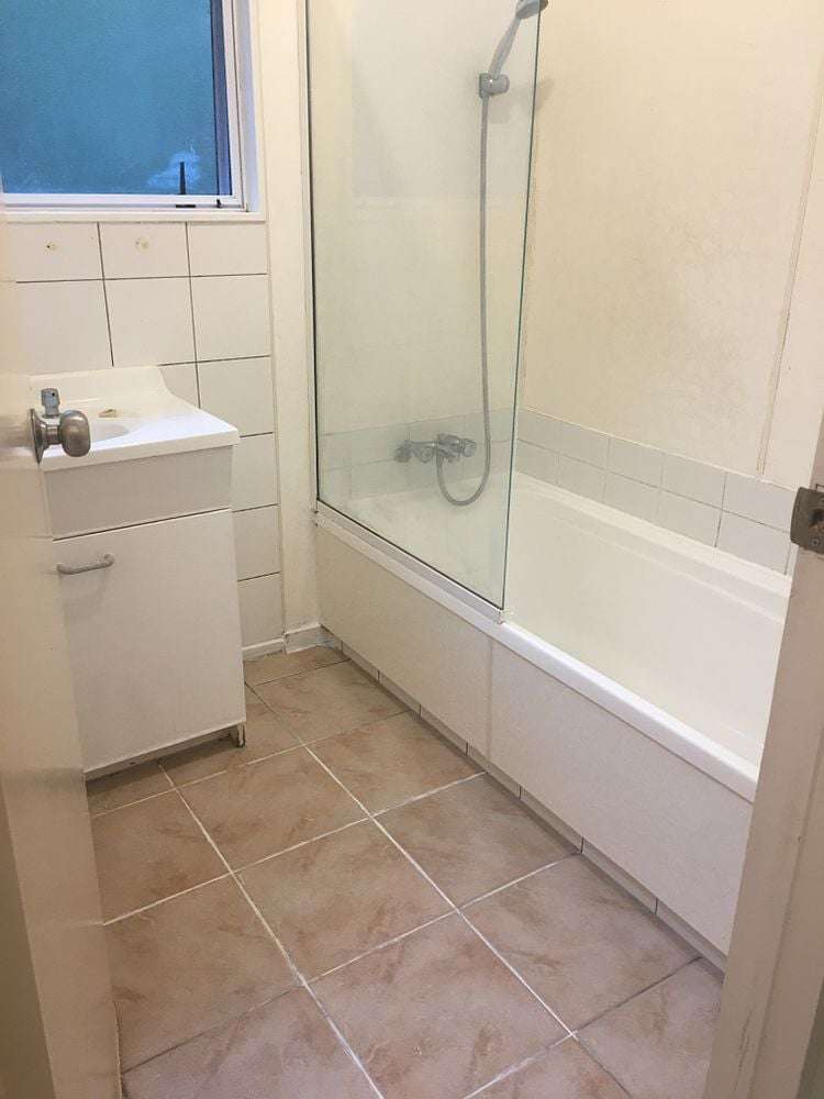 2/70 Seaview Road Glenfield_4