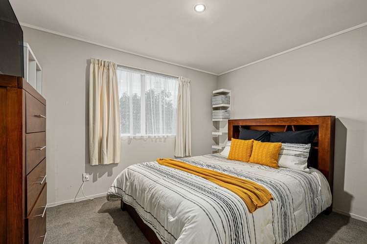 26 Halloran Place Massey_7