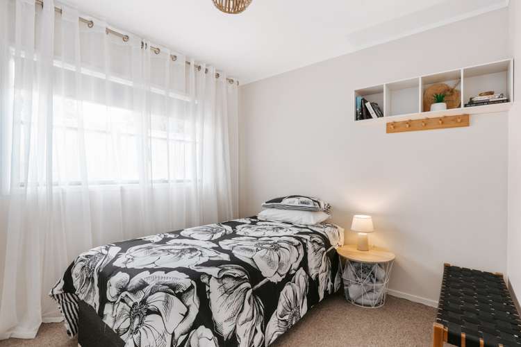 248 Range Road Papamoa_11