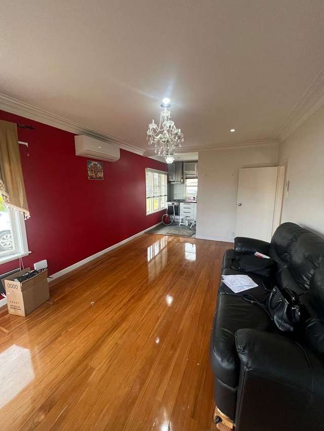 61 Rogan Street Mount Roskill_1