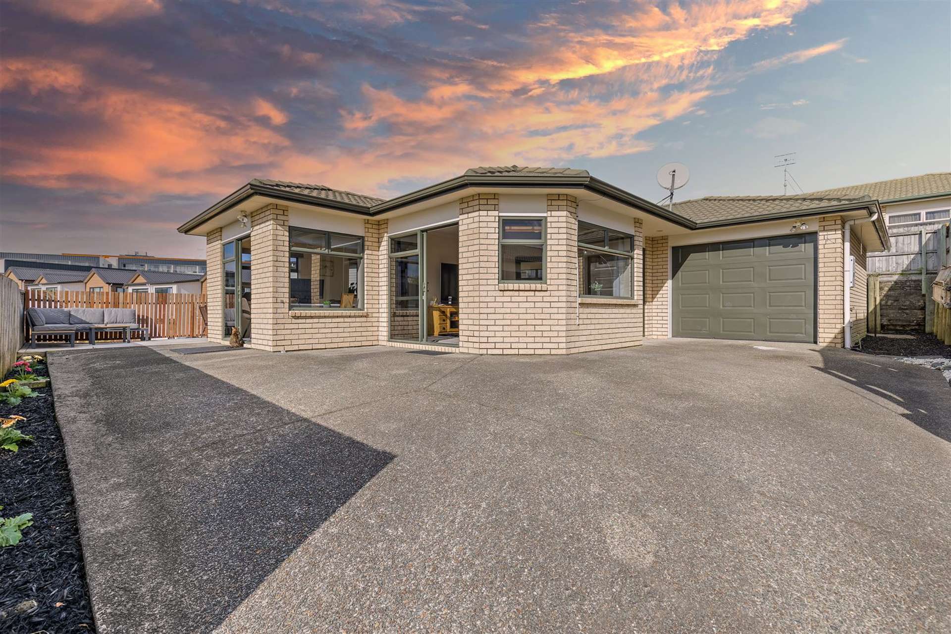 71 Elan Place Stanmore Bay_0