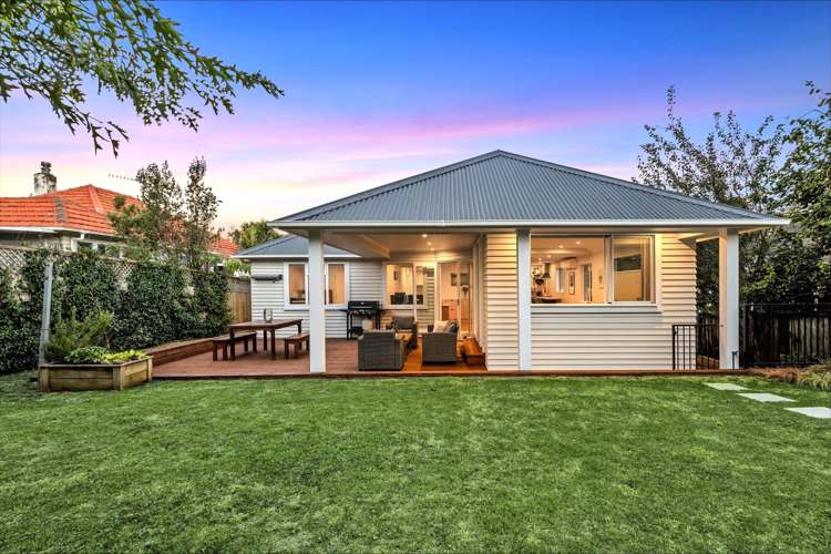 6 Tuata Street One Tree Hill_1