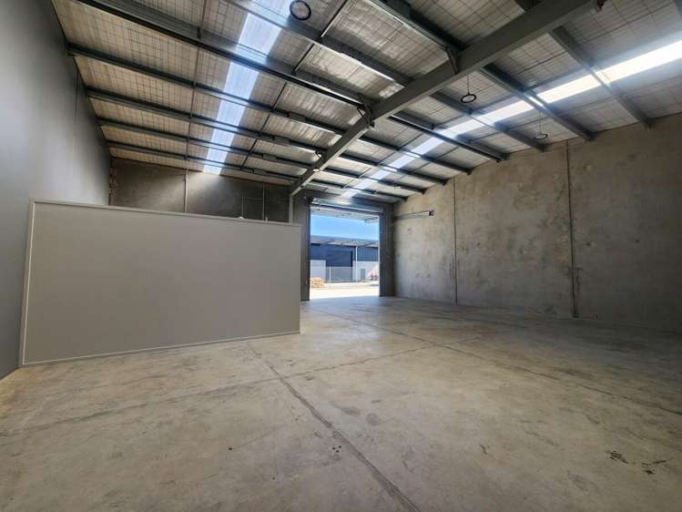 2/20 Factory Drive Rolleston_6