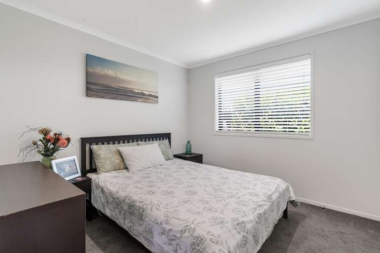 1 Fetlock Way Papamoa_12