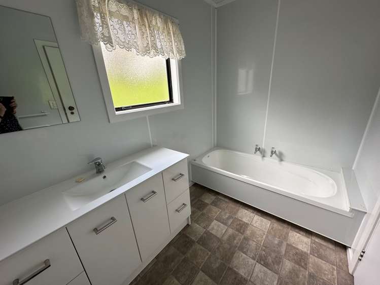 12 Puketiro Place Paihia_9