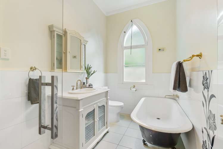 7 Rambler Crescent Beach Haven_14