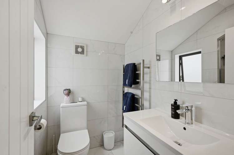 23A Niccol Avenue Devonport_28