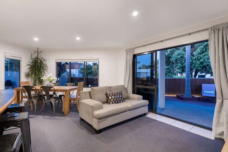 15 Mauritius Key Papamoa_3