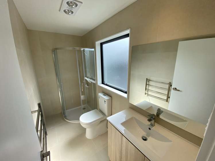 88 Sylvan Crescent Te Atatu South_5