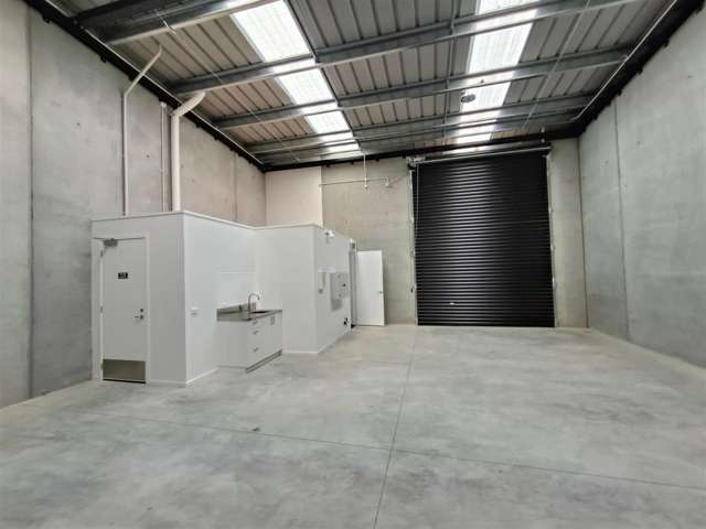 Unit 9, 15 Earthmover Crescent Burbush_1