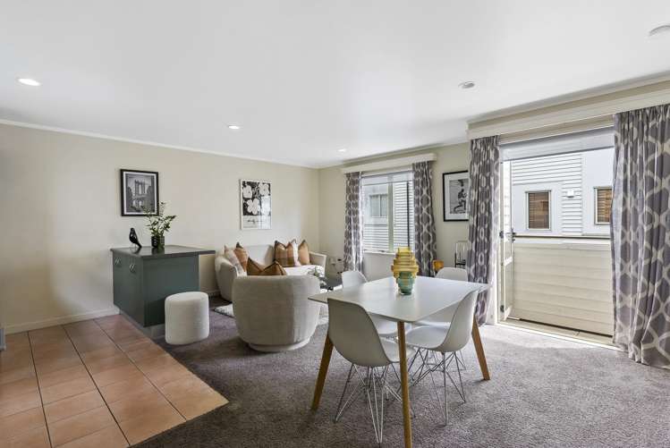 16/8 Rendall Place_2