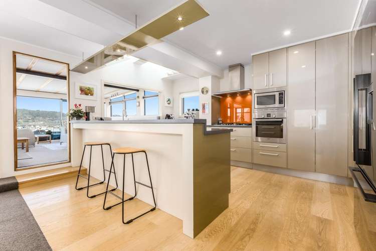 2/227 The Terrace Wellington Central_5