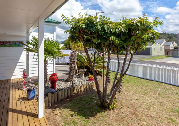 200 Mayfair Avenue Whangamata_4